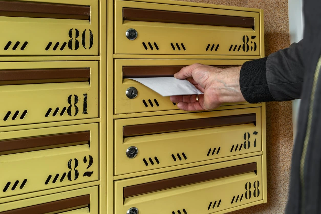La notifica al condominio è nulla se consegnata nello stabile privo dell’ufficio dell’amministratore. La sentenza n. 2983/2026 e le indicazioni operative.